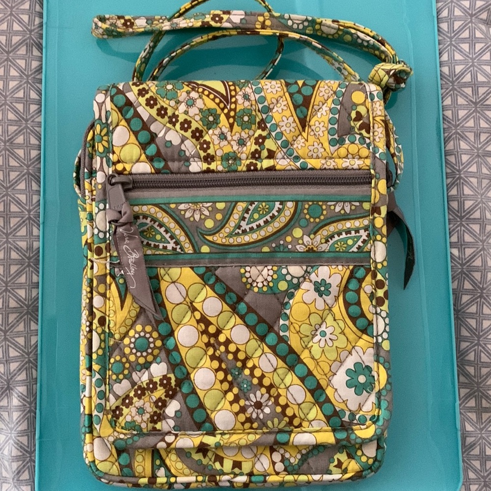 Vera Bradley crossbody bag